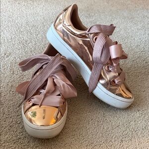 Skechers Metallic Pink Women's Sneakers